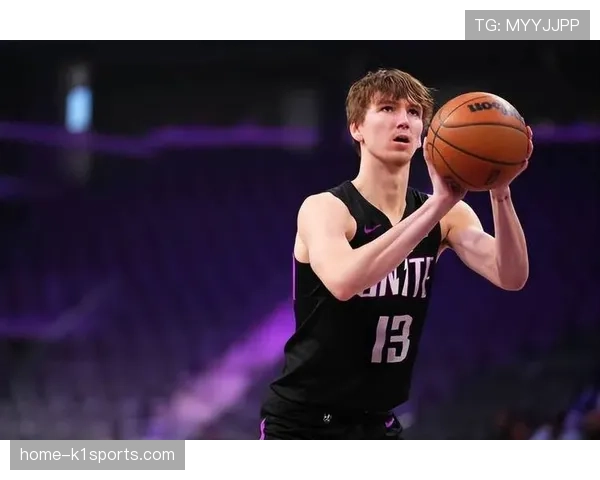 布泽利斯砍下19分关键制胜公牛一分险胜骑士拿下季前赛焦点大战